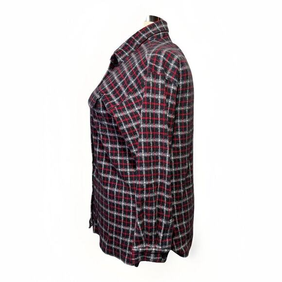 Chaus Flannel Button-Up Shirt Women’s Size 1X Red & Black Plaid Casual Outdoor - Picture 2 of 8